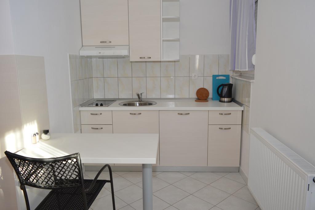 Permarinus Apartments Podstrana Oda fotoğraf