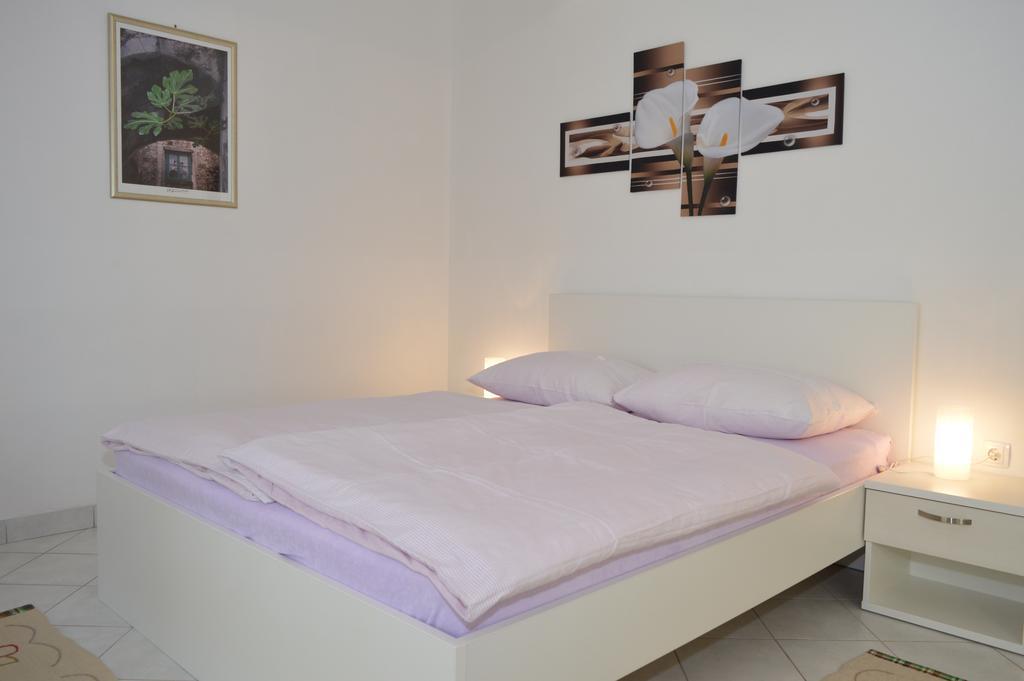 Permarinus Apartments Podstrana Oda fotoğraf